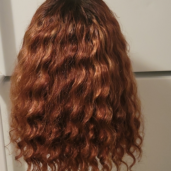 Mix color bob with bangs . BN Human hair - Picture 2 of 3